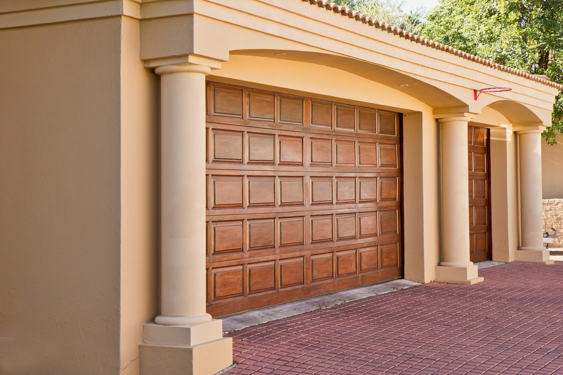 garage door
